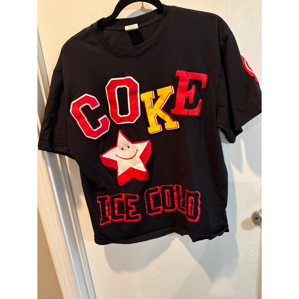 Coca-Cola‎ PacSun Ice Cold Smiley Face Puff Print T-Shirt Black Mens Medium